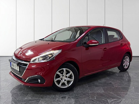 Peugeot 208 9 of 18