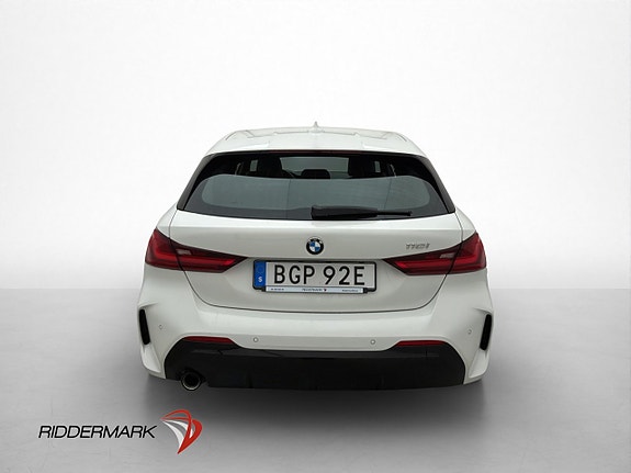 BMW 118i 7 of 30