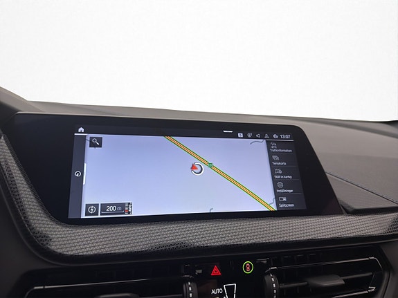 BMW 118i 19 of 30