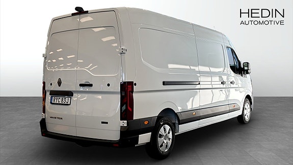 Renault Master 2 of 5