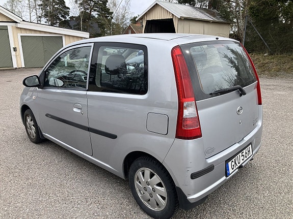 Daihatsu Mira 3 of 8