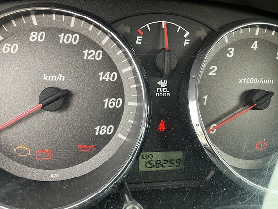 Daihatsu Mira 8 of 8