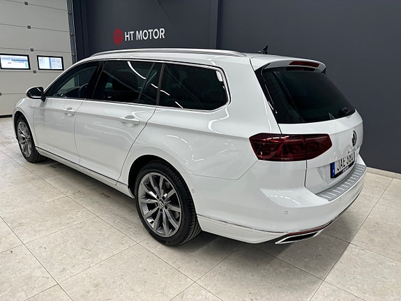 Volkswagen Passat 5 of 5
