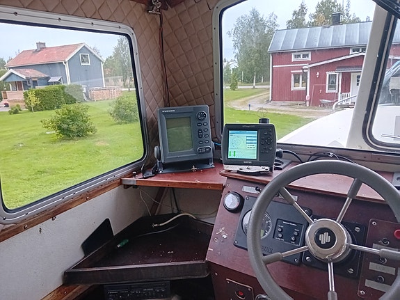 Akterruffad fritids och fiskebåt 5 of 5