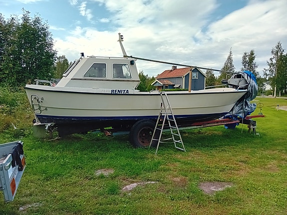 Akterruffad fritids och fiskebåt 2 of 5