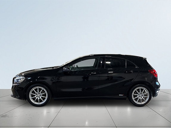Mercedes-Benz A200 d 3 of 20