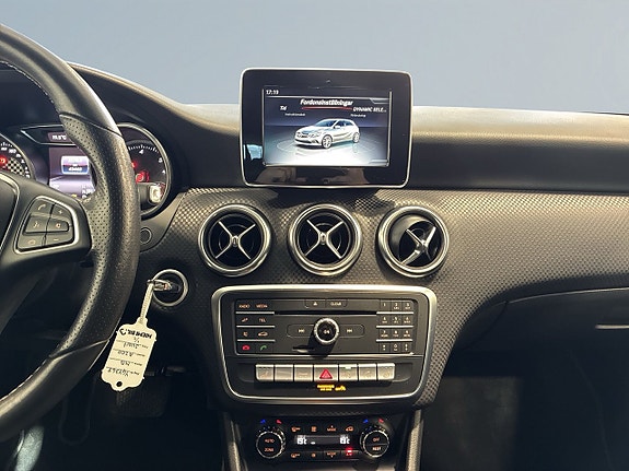 Mercedes-Benz A200 d 10 of 20