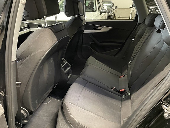 Audi A4 5 of 10