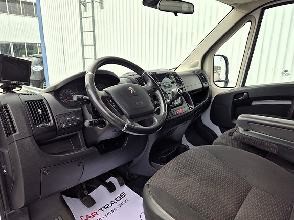 Peugeot Boxer 21 of 29