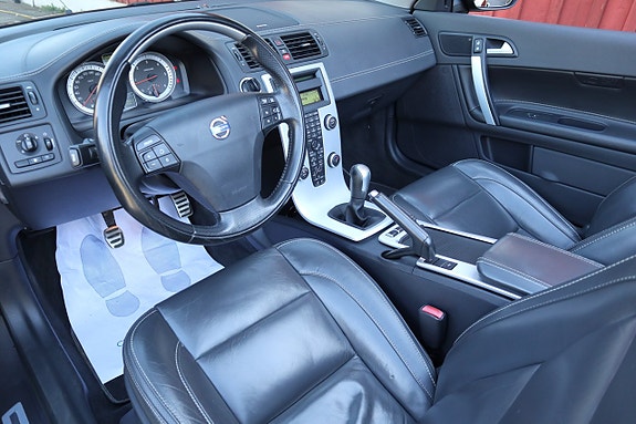 Volvo C70 11 of 17