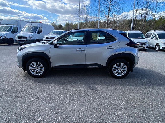 Toyota Yaris Cross 5 of 24
