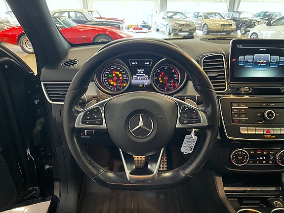 Mercedes-Benz GLE350 d 14 of 19