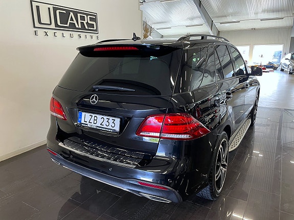 Mercedes-Benz GLE350 d 3 of 19