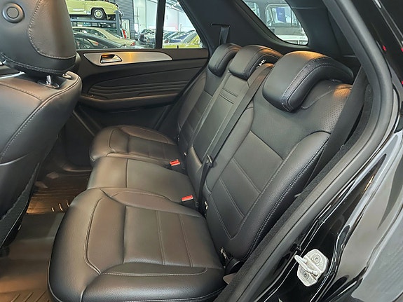 Mercedes-Benz GLE350 d 9 of 19