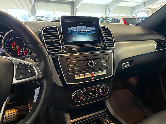 Mercedes-Benz GLE350 d 15 of 19