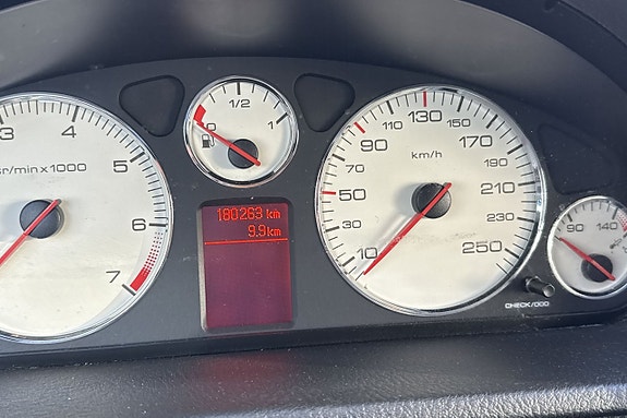 Peugeot 407 10 of 10