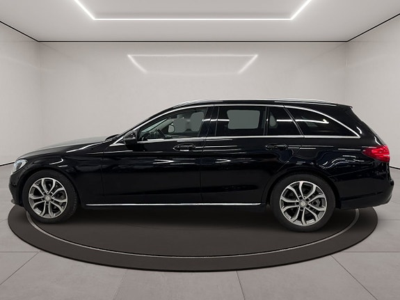 Mercedes-Benz C200 5 of 22