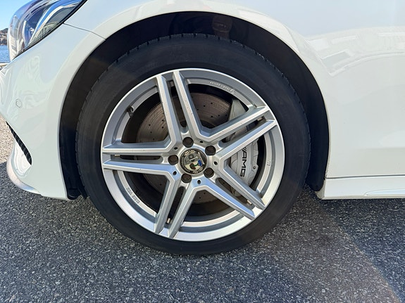 Mercedes-Benz C43 7 of 15