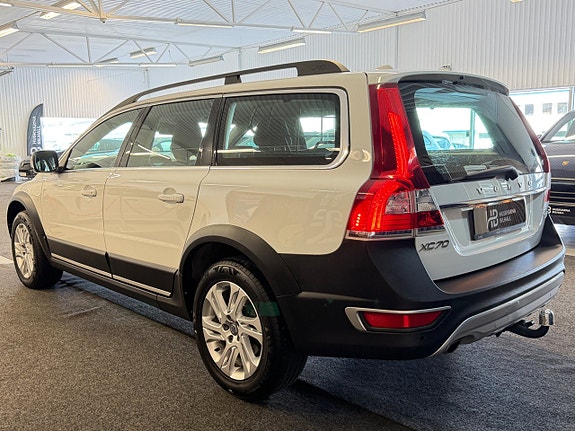 Volvo XC70 5 of 29