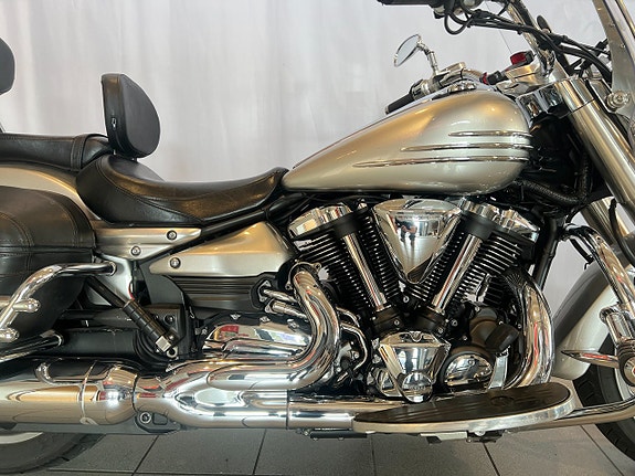 Yamaha Midnight Star XV1900A 4 of 10
