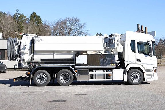 Scania P500, Slamsugare med spolutrustning 2 of 6