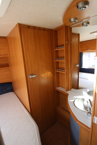 Adria 743 UT -09 14 of 15