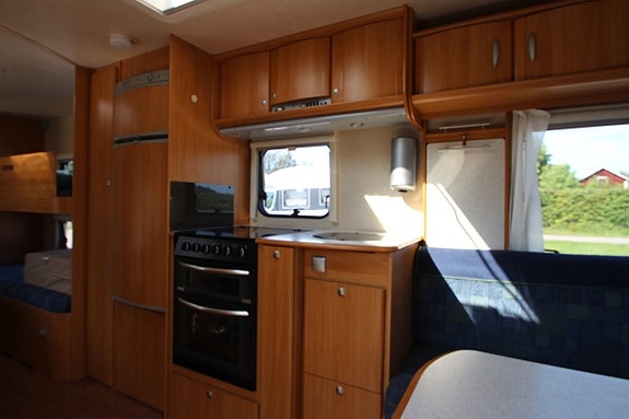 Adria 743 UT -09 8 of 15