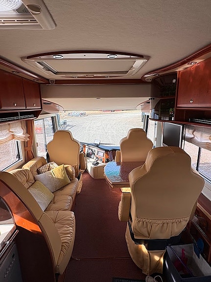 Concorde Charisma 890M 5 of 11