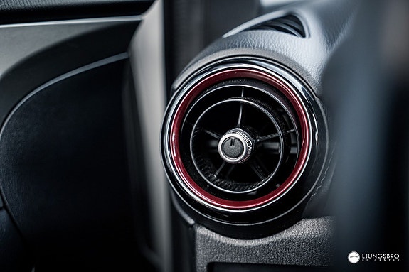 Mazda CX-3 13 of 15