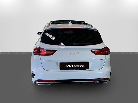 Kia Ceed 5 of 5