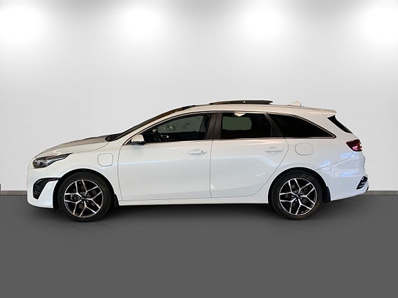 Kia Ceed 4 of 5