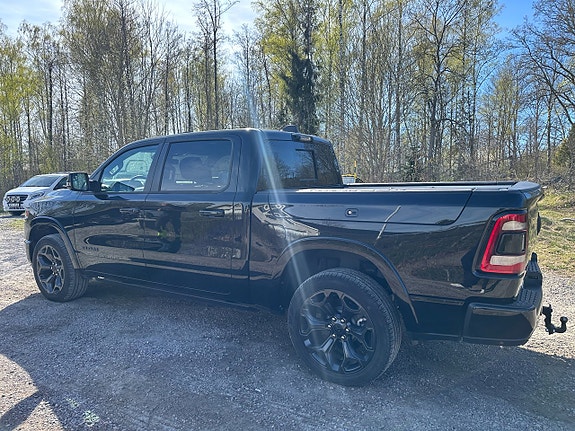 RAM 1500 2 of 11