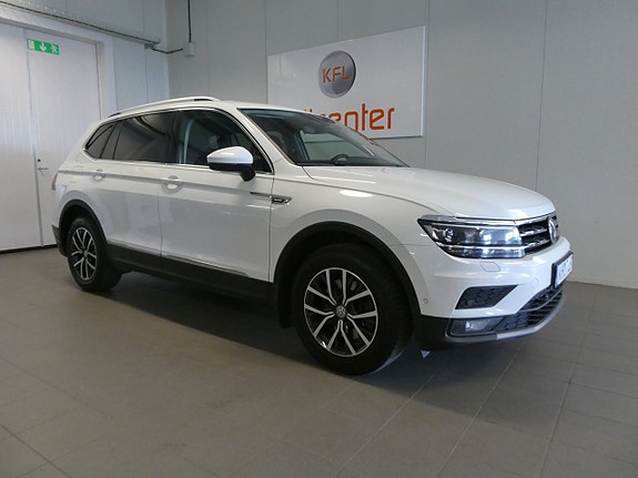 Volkswagen Tiguan Allspace 4 of 5