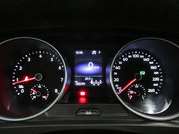 Volkswagen Tiguan Allspace 16 of 24