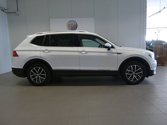 Volkswagen Tiguan Allspace 5 of 5