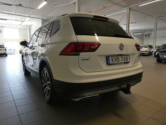 Volkswagen Tiguan Allspace 8 of 24