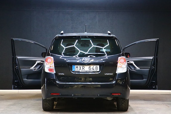 Toyota Verso 8 of 30