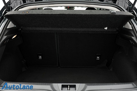 Renault Megane 27 of 27