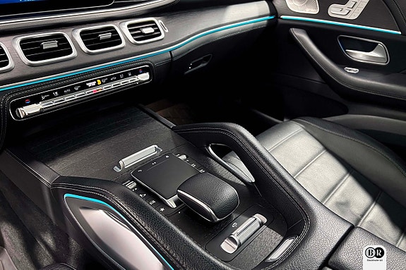 Mercedes-Benz GLS400 d 15 of 23