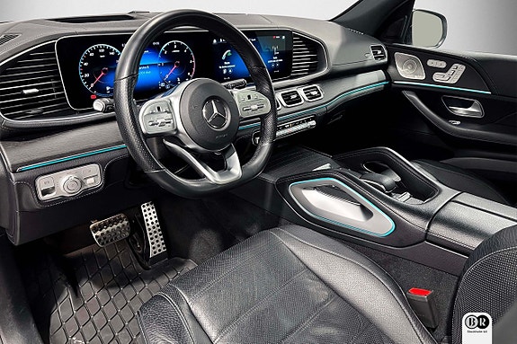 Mercedes-Benz GLS400 d 9 of 23