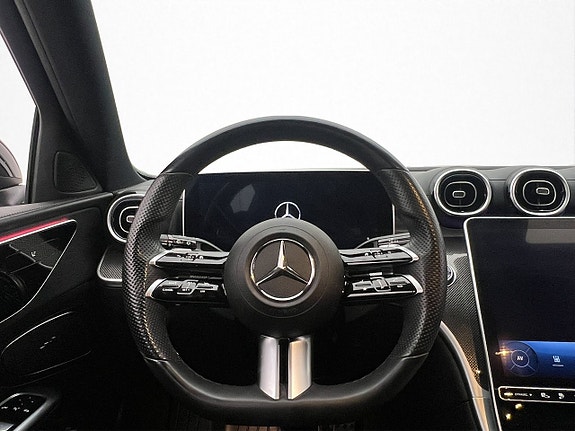 Mercedes-Benz C300 11 of 30