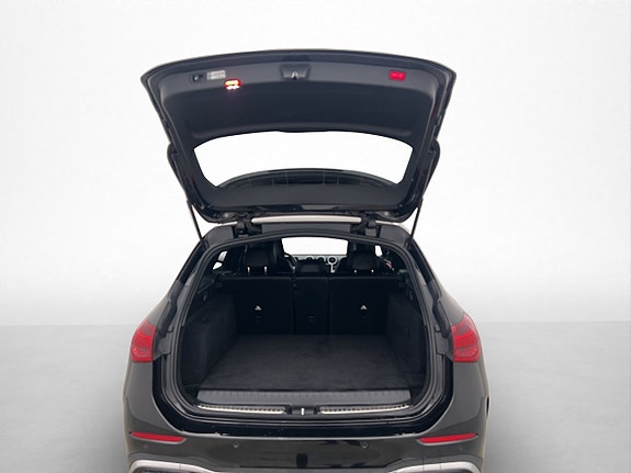 Mercedes-Benz C300 9 of 30