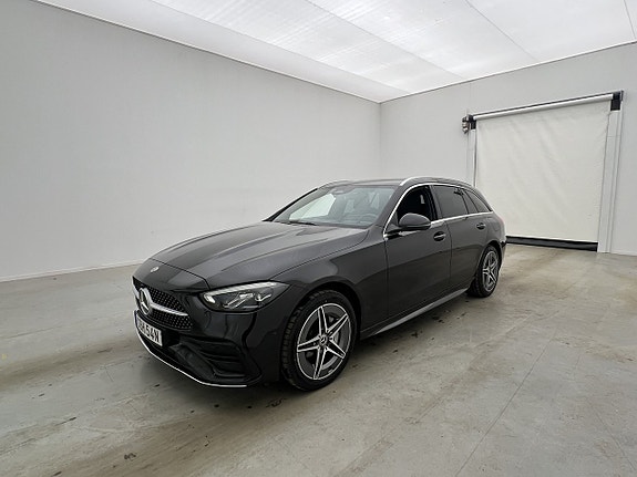 Mercedes-Benz C300 3 of 30