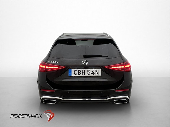 Mercedes-Benz C300 5 of 5