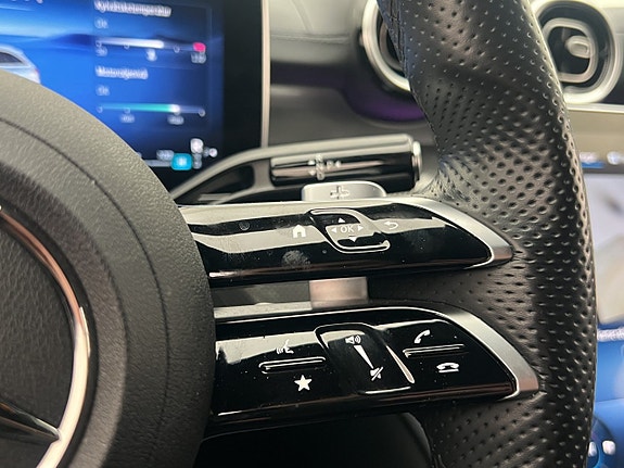 Mercedes-Benz C300 19 of 30