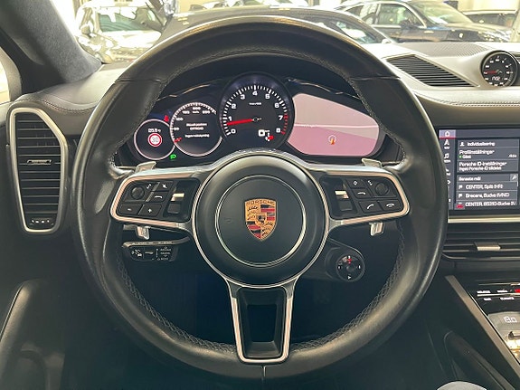 Porsche Cayenne Coupe 17 of 30