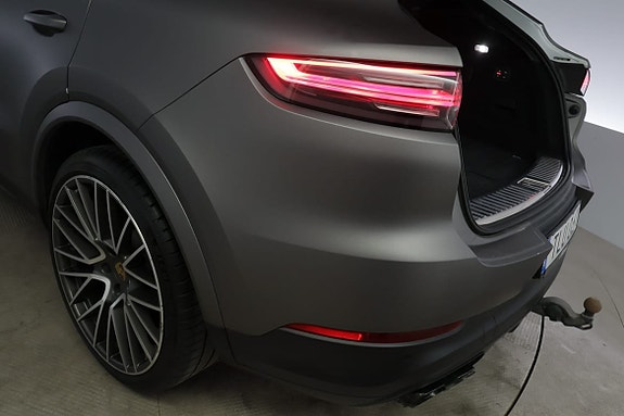 Porsche Cayenne Coupe 7 of 30