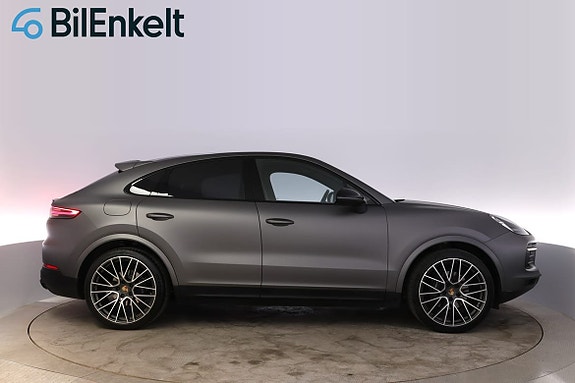 Porsche Cayenne Coupe 3 of 5