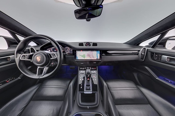 Porsche Cayenne Coupe 12 of 30