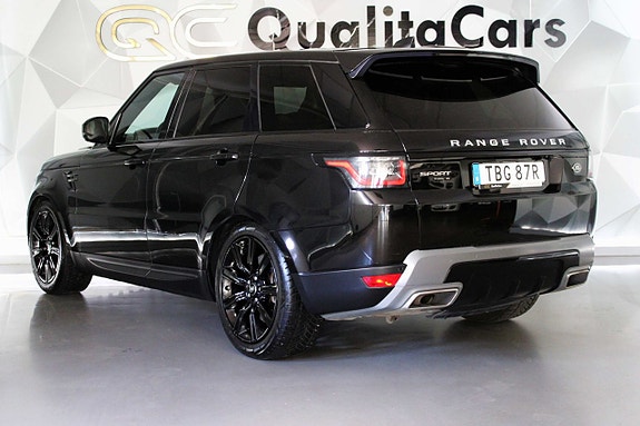 Land Rover Range Rover Sport 3 of 5